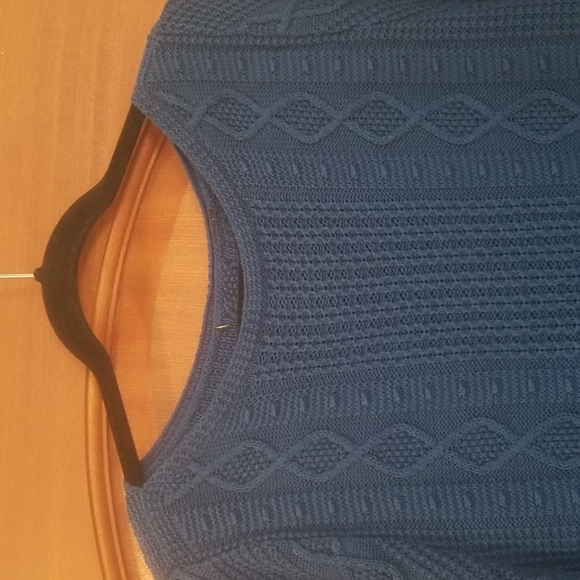 H&M Cable knit sweater- size M- color blue - Picture 2 of 7